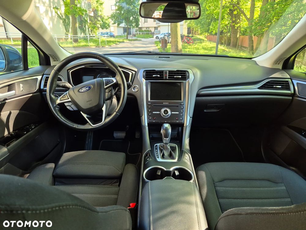 Ford Mondeo 2.0 Hybrid Titanium GPF - 26