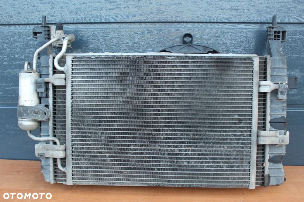 KOMPLET CHŁODNIC WODY KLIMY WENTYLATOR OPEL MERIVA A 1.4 1.6 1.8 16V PRZED LIFTEM