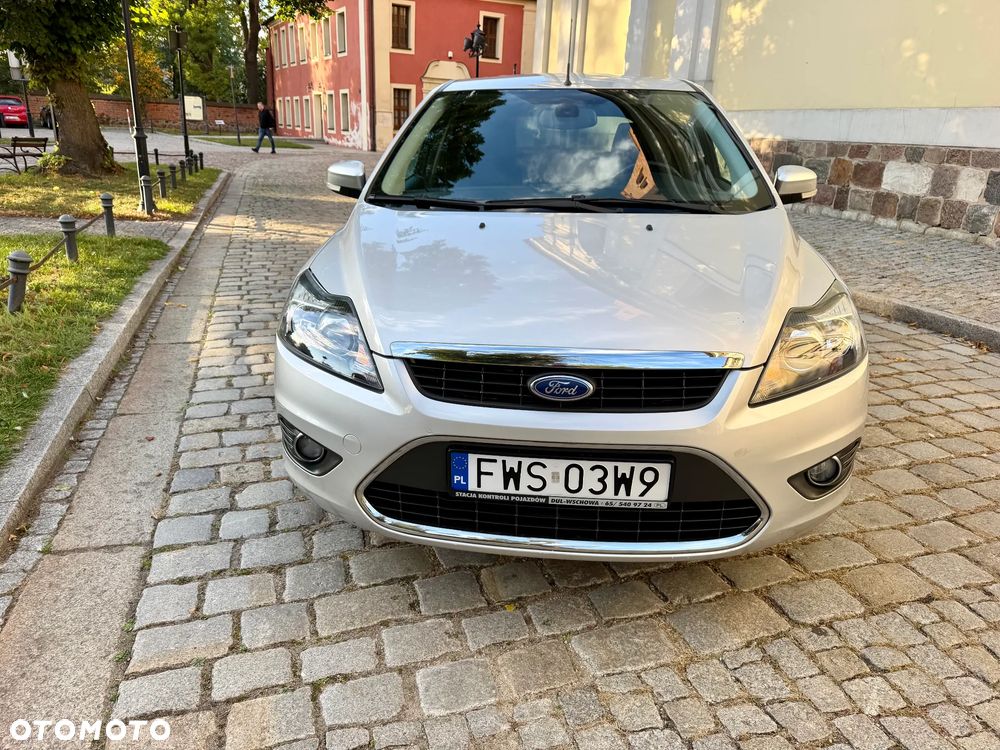Ford Focus 1.6 Ti-VCT Titanium - 9