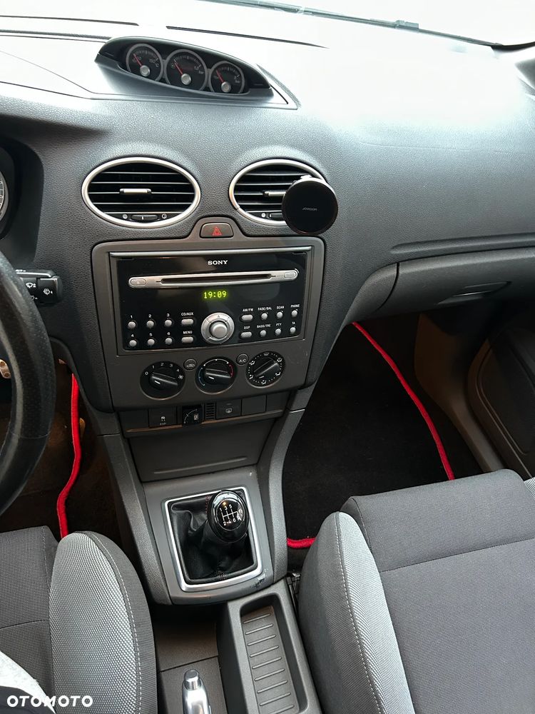 Ford Focus ST - 20