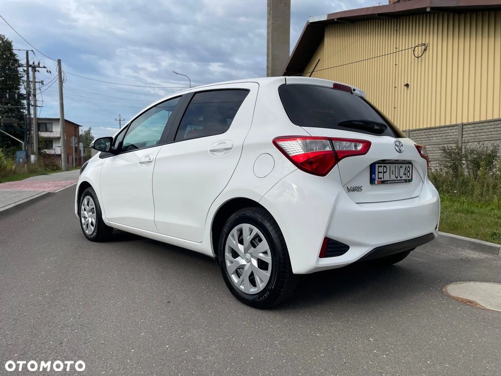 Toyota Yaris 1.5 Active - 4