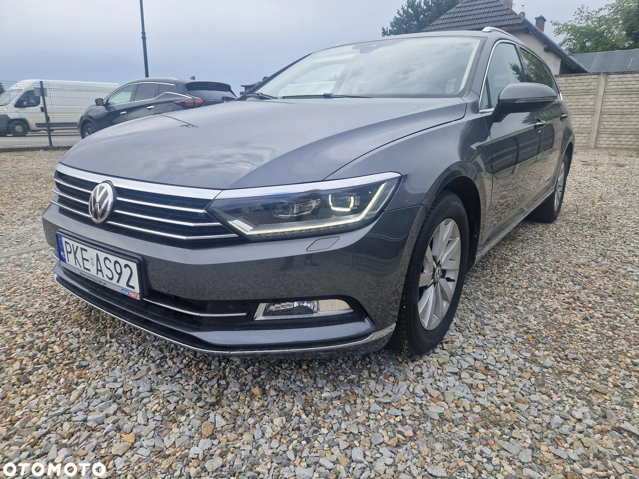 Volkswagen Passat Variant 2.0 TDI SCR DSG Highline - 1