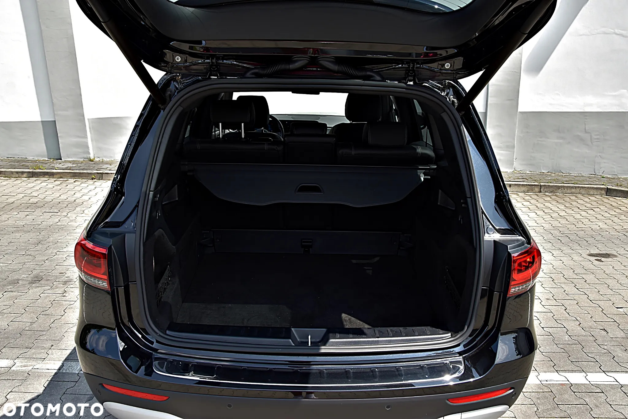 Mercedes-Benz GLB 200 7G-DCT - 12