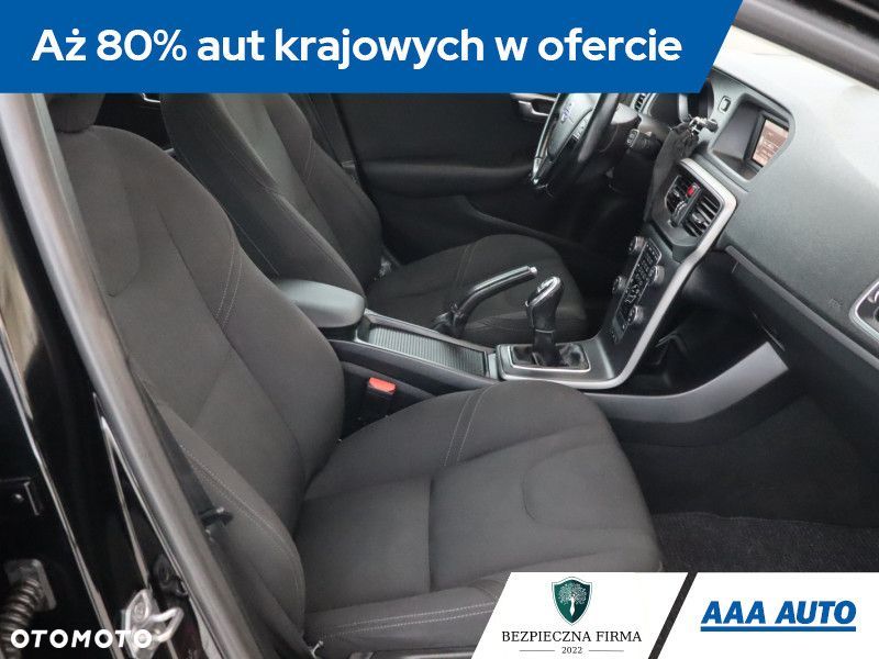 Volvo V40 - 11