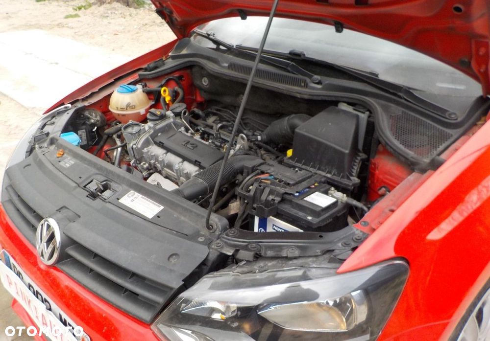Volkswagen Polo - 8