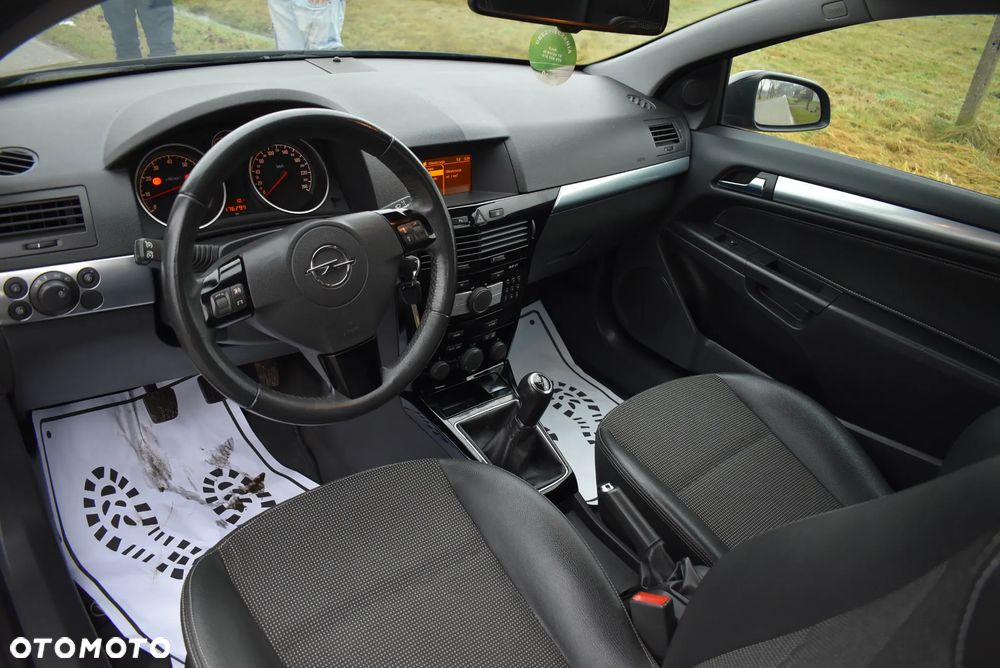 Opel Astra - 22