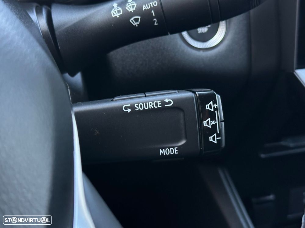 Renault Captur 1.0 TCe Techno Bi-Fuel - 20