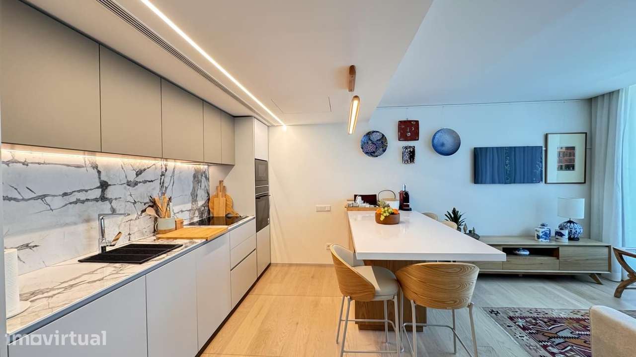 Apartamento T2 com vista, Areeiro, Lisboa - Grande imagem: 3/53
