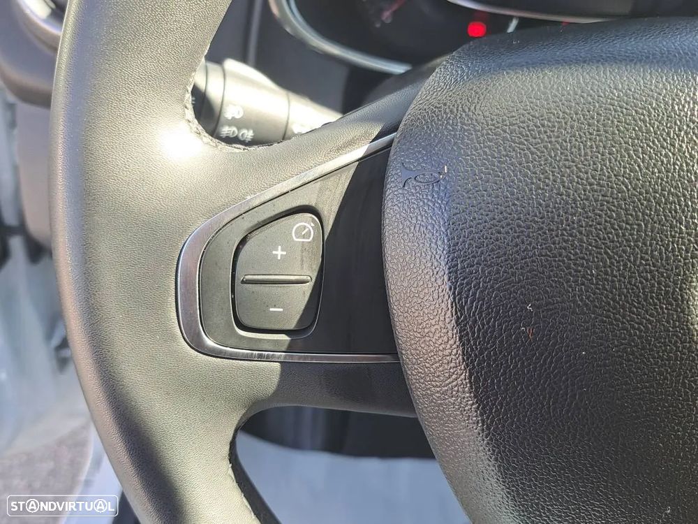 Renault Clio 0.9 TCE Limited - 29
