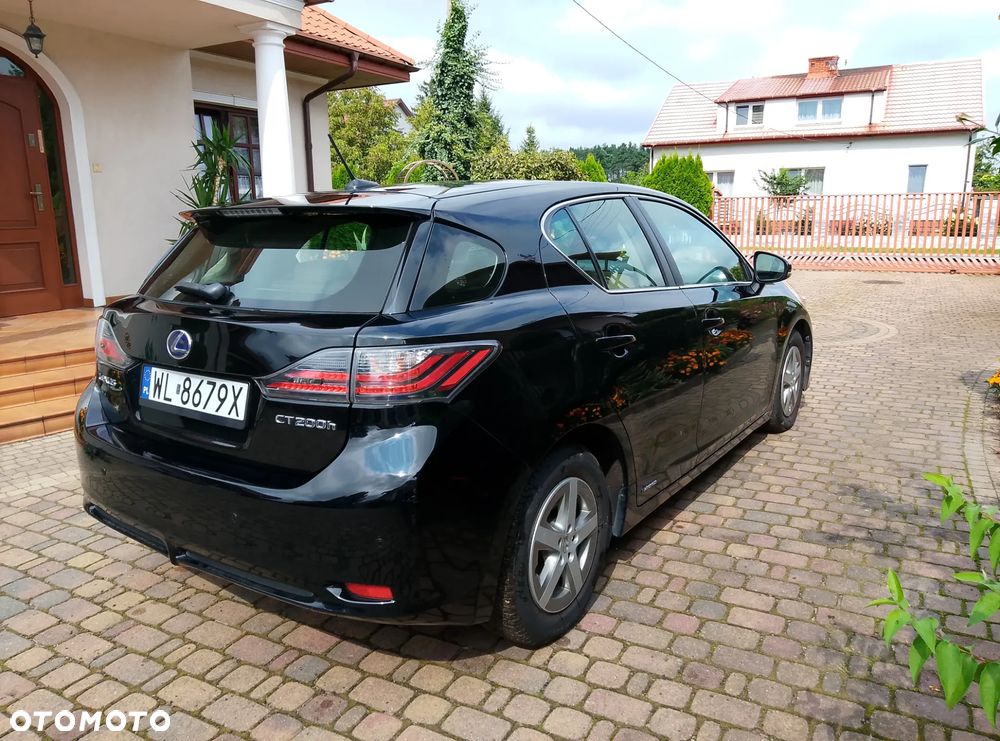 Lexus CT 200h Black - 33