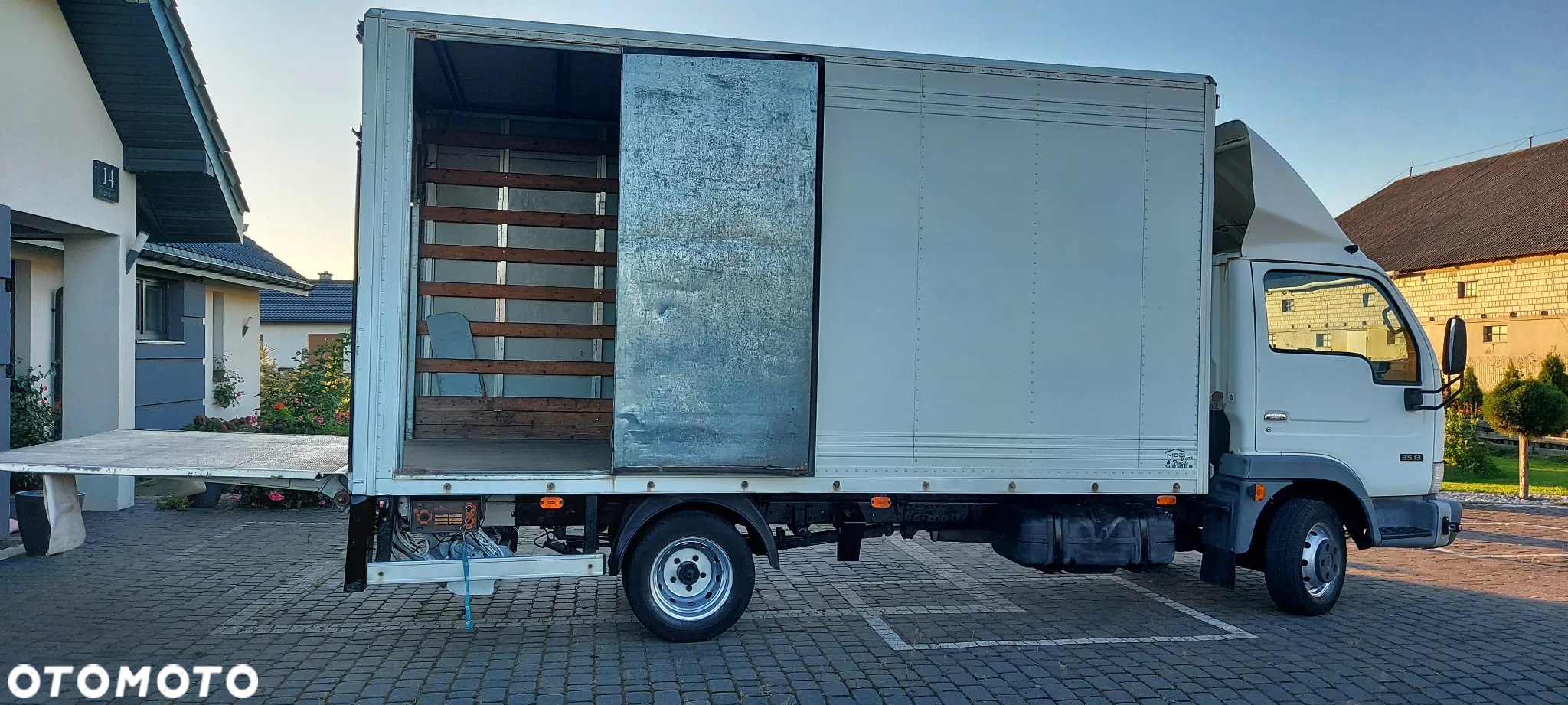 Nissan Cabstar - 16