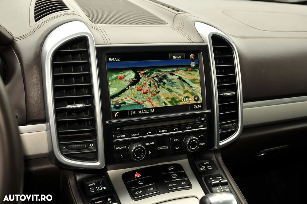 Porsche Cayenne 3.0TD TipTronic - 18