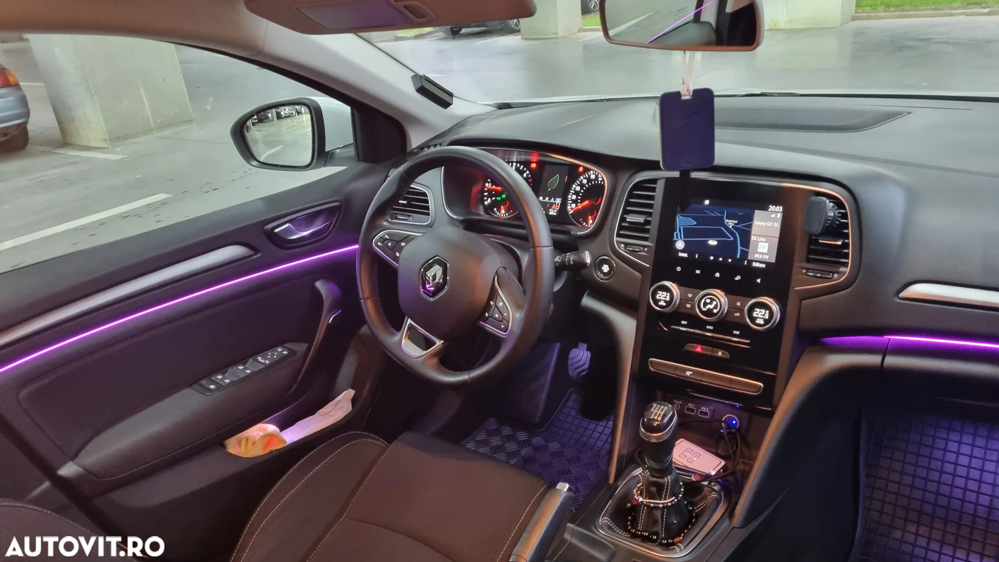 Renault Megane - 5