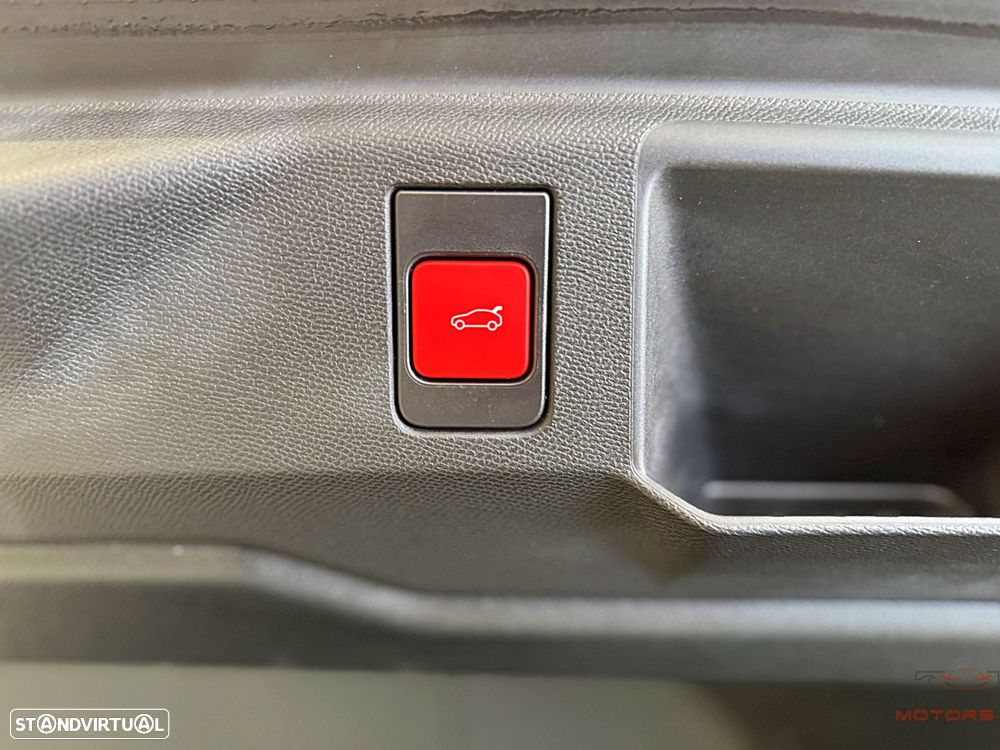 Peugeot 5008 Hybrid 145 e-DSC6 GT - 11