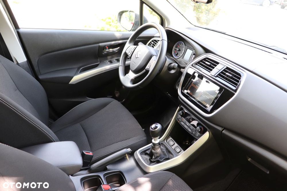 Suzuki SX4 S-Cross 1.4 SHVS Premium - 5
