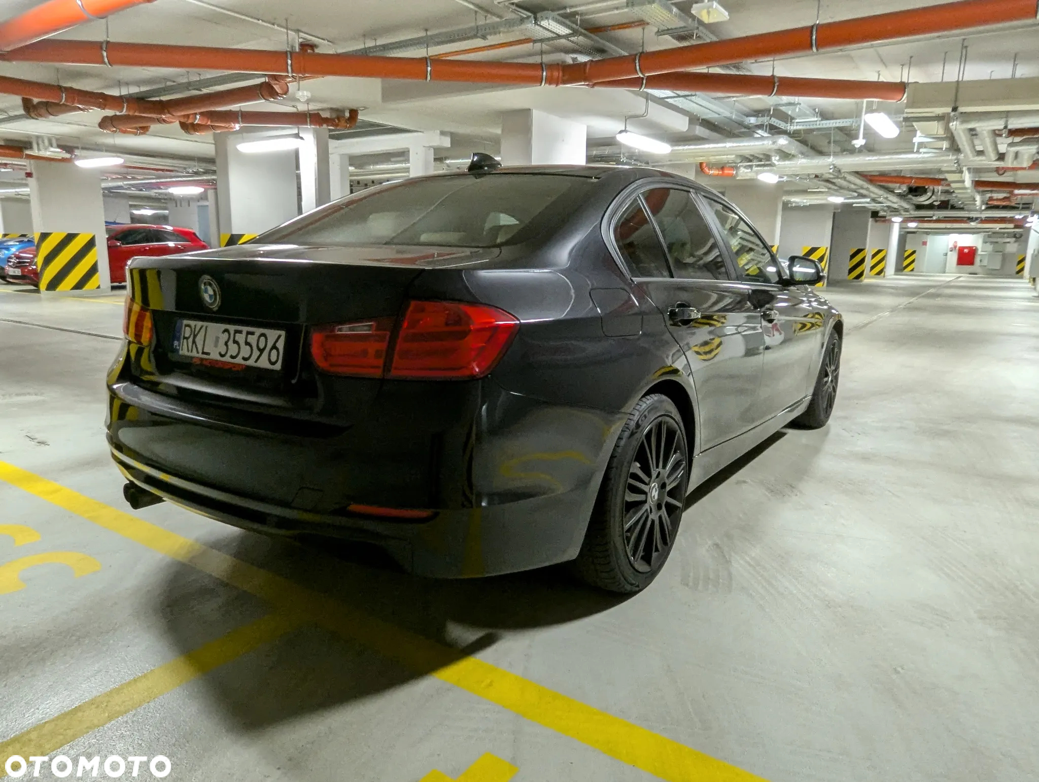 BMW Seria 3 328i - 5