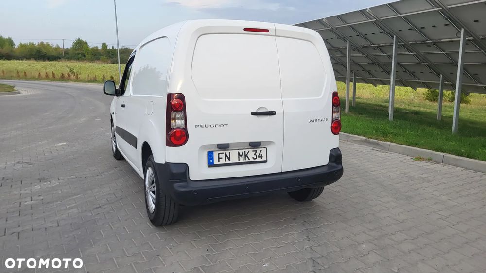 Peugeot PARTNER - 11