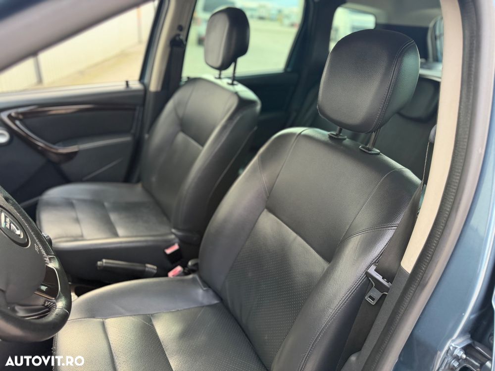 Dacia Duster 1.6 4x2 Laureate - 7