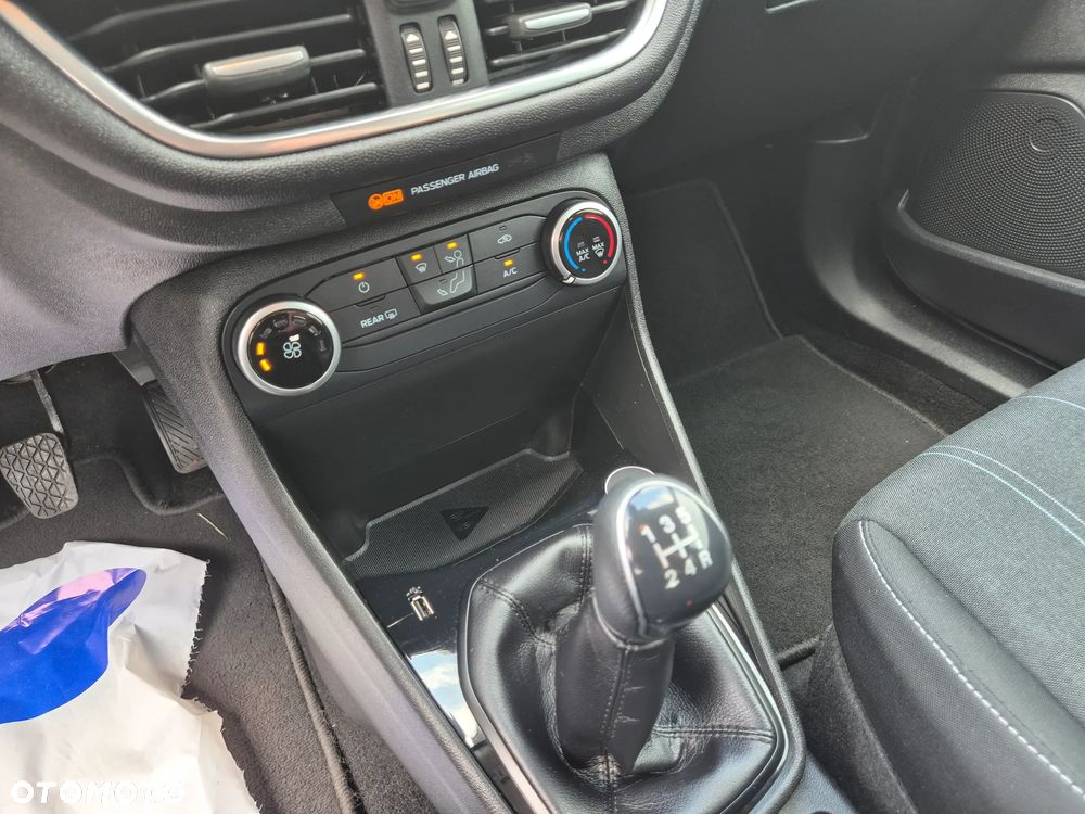 Ford Fiesta 1.1 TREND - 36