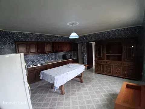 ARRENDA-SE CASA – ARRENDAMENTO ANUAL - Grande imagem: 3/7