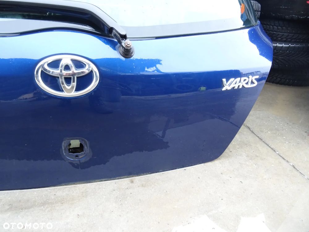 Klapa Bagażnika Toyota Yaris - 7