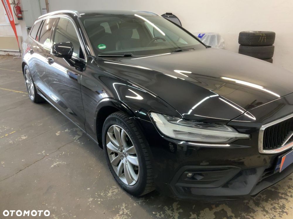 Volvo V60 D4 Momentum - 4