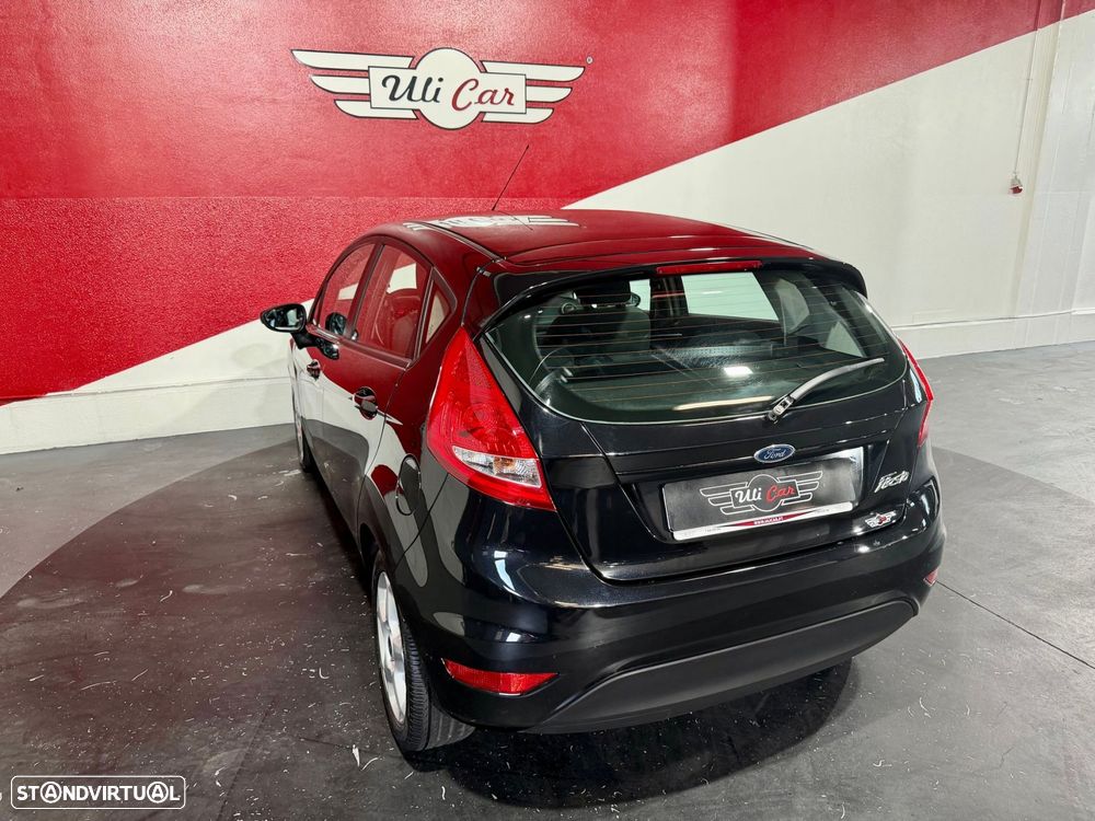 Ford Fiesta 1.25 Titanium - 54