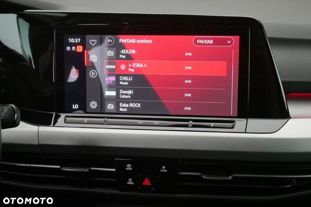 Volkswagen Golf Variant 2.0 TDI Life - 10
