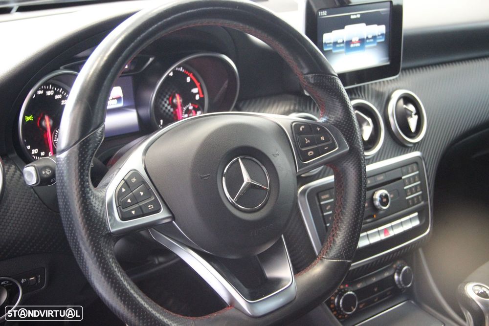 Mercedes-Benz A 180 d AMG Line - 8