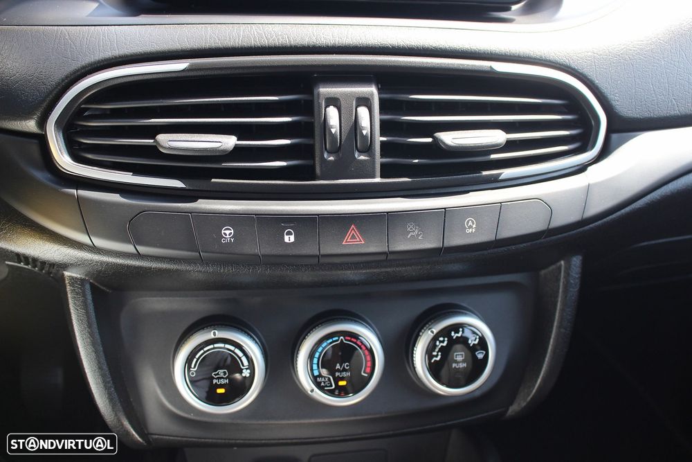 Fiat Tipo 1.3 Multijet City Life - 28