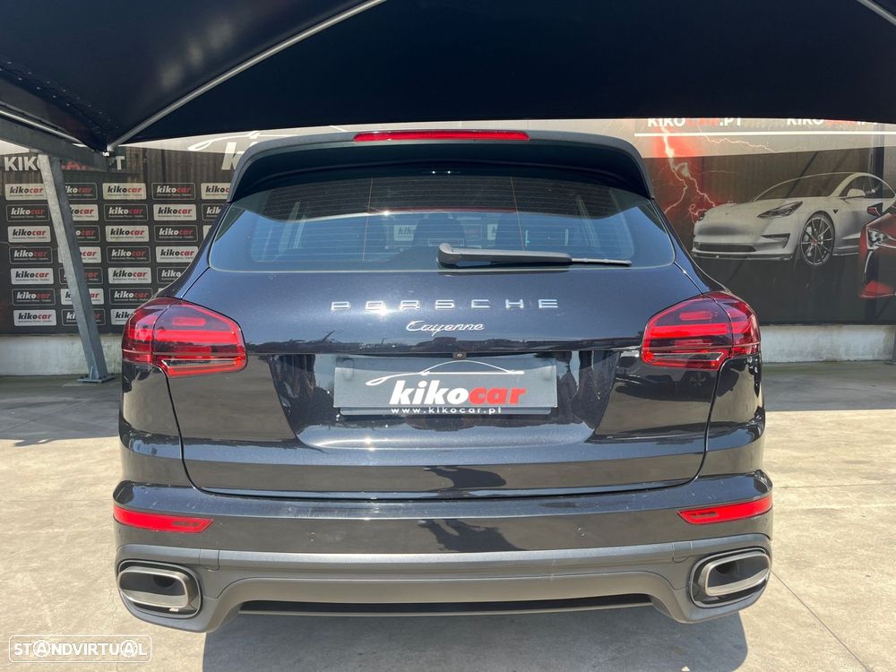 Porsche Cayenne Standard - 7