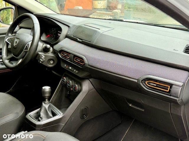 Dacia Sandero TCe 90 Comfort - 22