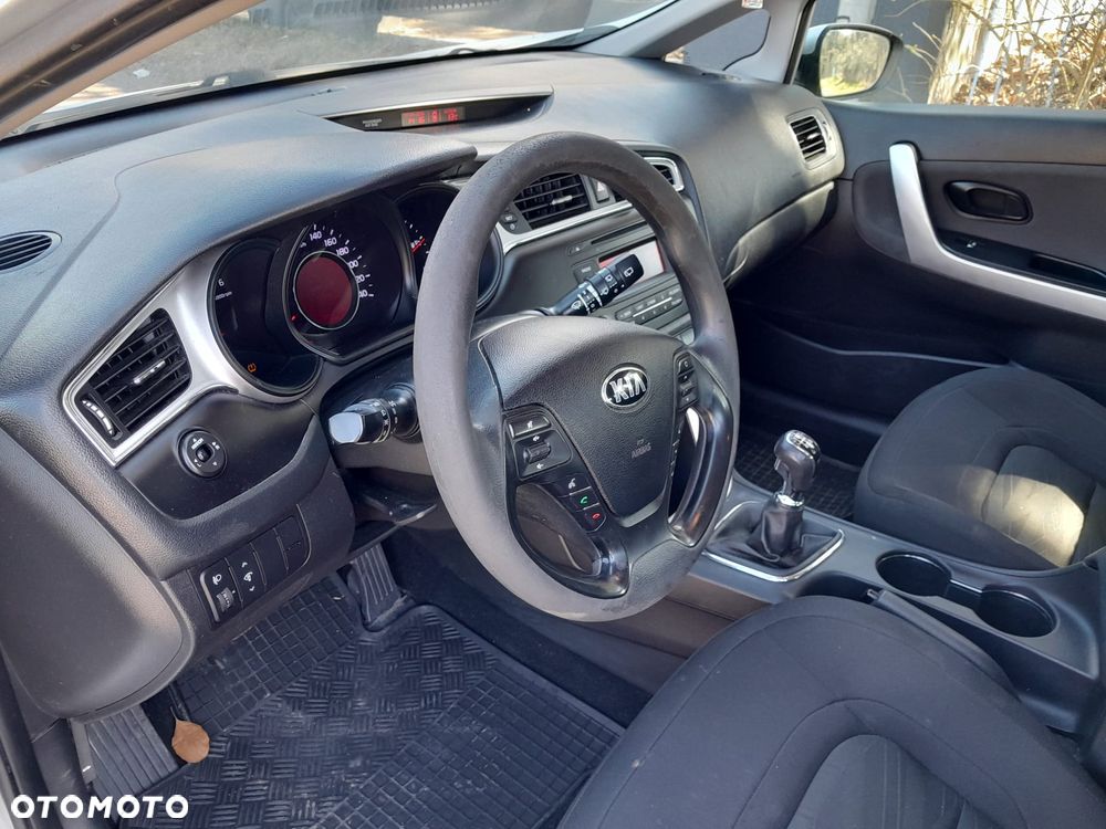 Kia Ceed 1.4 CRDi M - 14