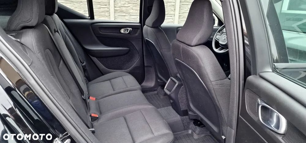 Volvo XC 40 D3 Momentum - 27