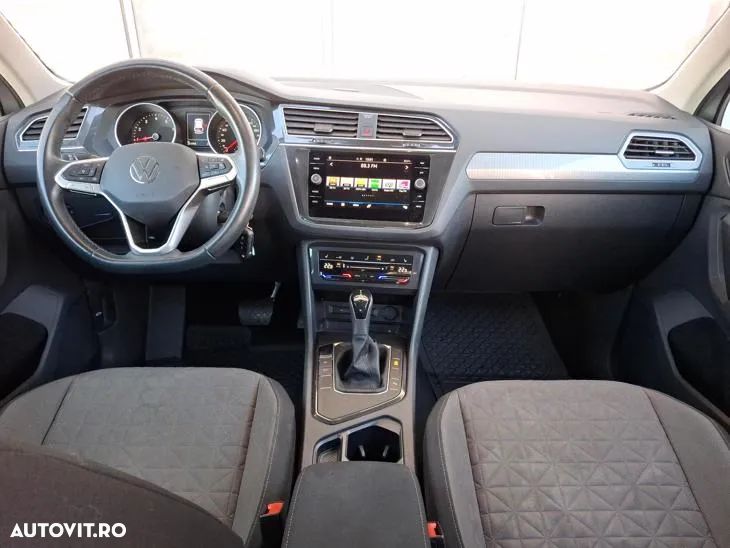 Volkswagen Tiguan 1.5 TSI ACT DSG Comfortline - 10