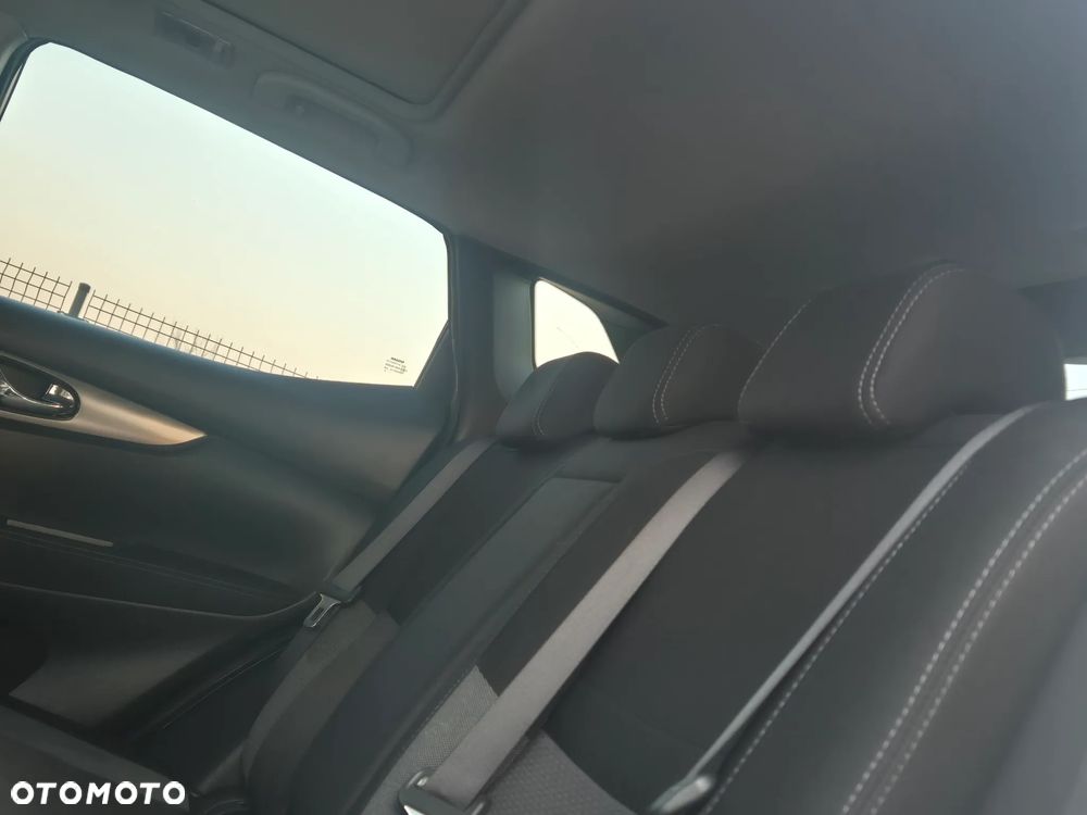 Nissan Qashqai 1.2 DIG-T Tekna EU6 - 8