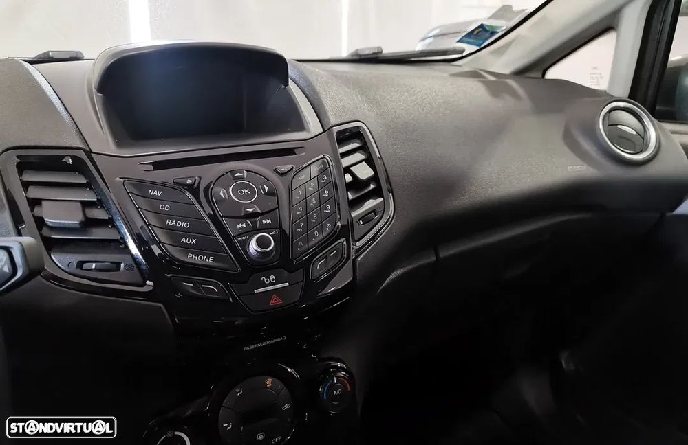 Ford Fiesta 1.0 EcoBoost S&S Individual - 19