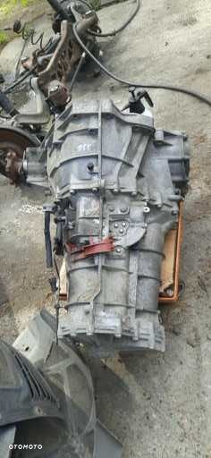 Audi A4 B8 A5 8T Manualna Skrzynia biegów JJG 6 biegowa Zastosowanie silnik 2.0 TDI - 2
