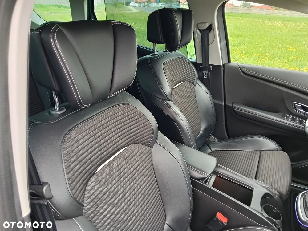 Renault Grand Scenic TCe 140 GPF BOSE EDITION - 10