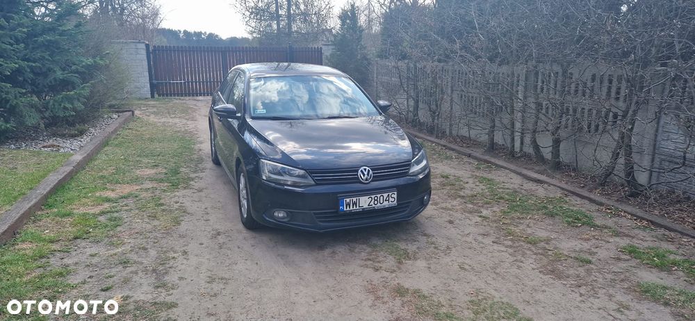 Volkswagen Jetta 1.2 TSI Comfortline - 1