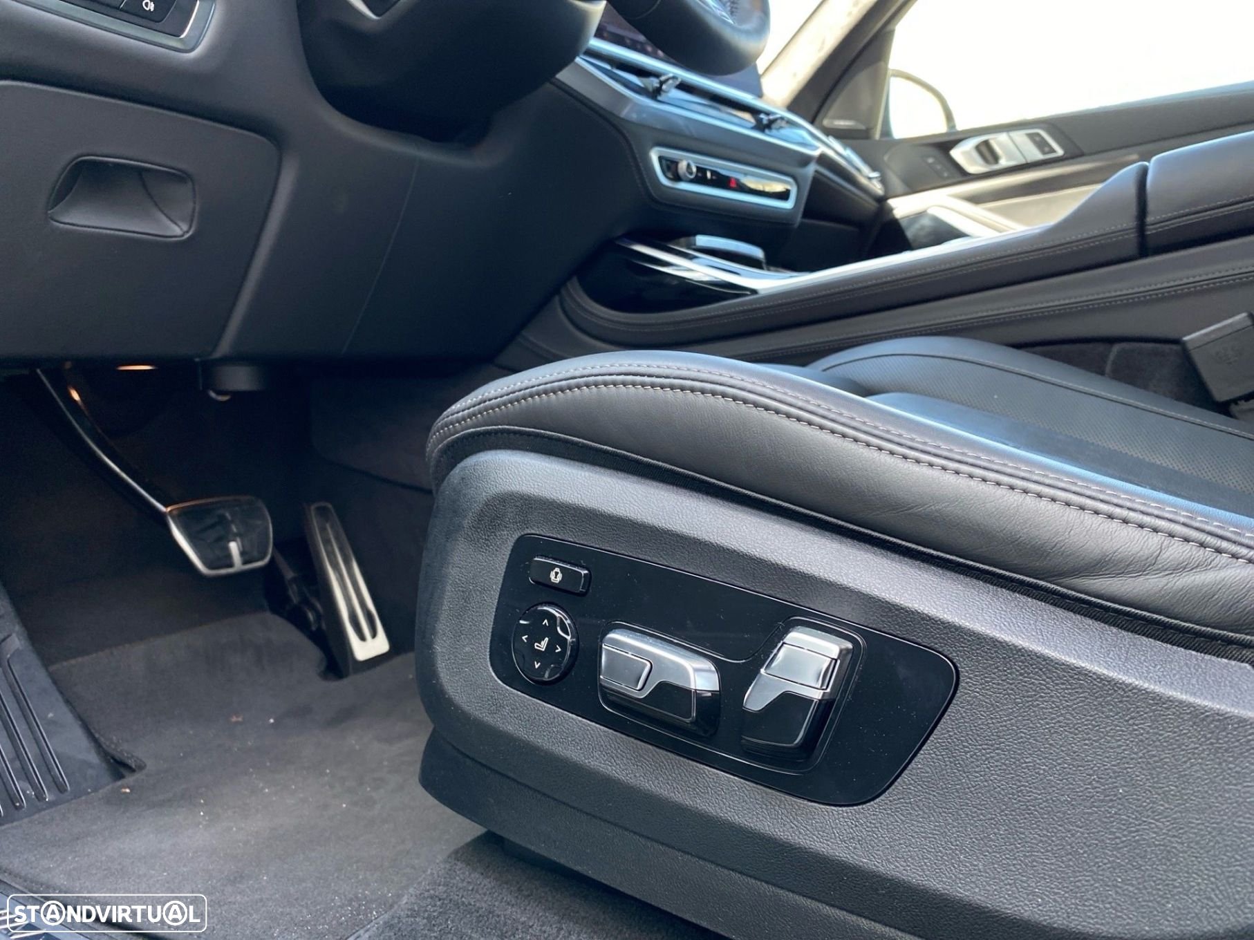 BMW X7 40 d xDrive Pack M Desportivo - 20