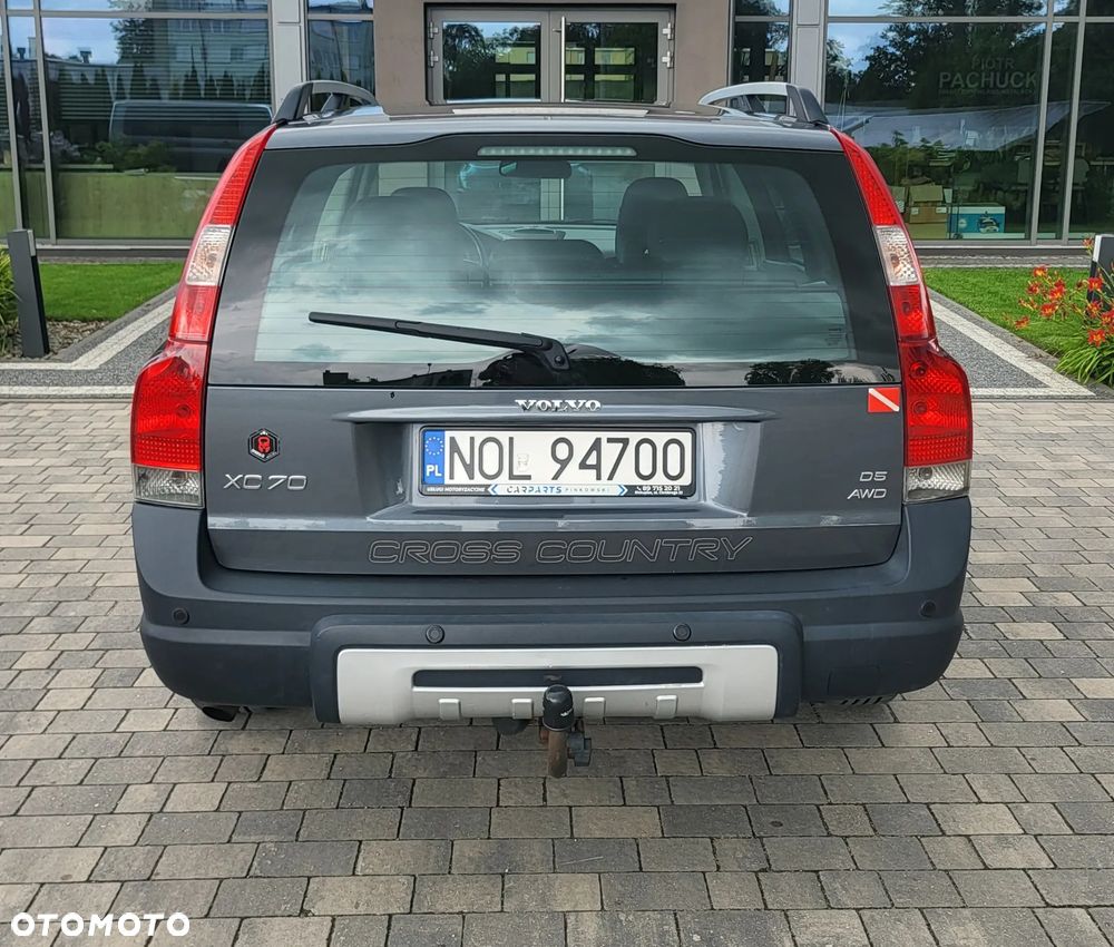Volvo XC 70 2.4 AWD Automatik Momentum - 5