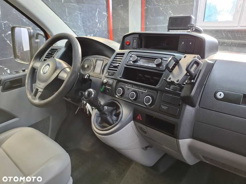 Volkswagen Transporter T5 Lift Doka Brygadówka Serwisowy Drogowy Półki Szuflady Warsztat Auto Warsztat Służba Drogowa Pomarańczowy Mobilny Serwis - 27