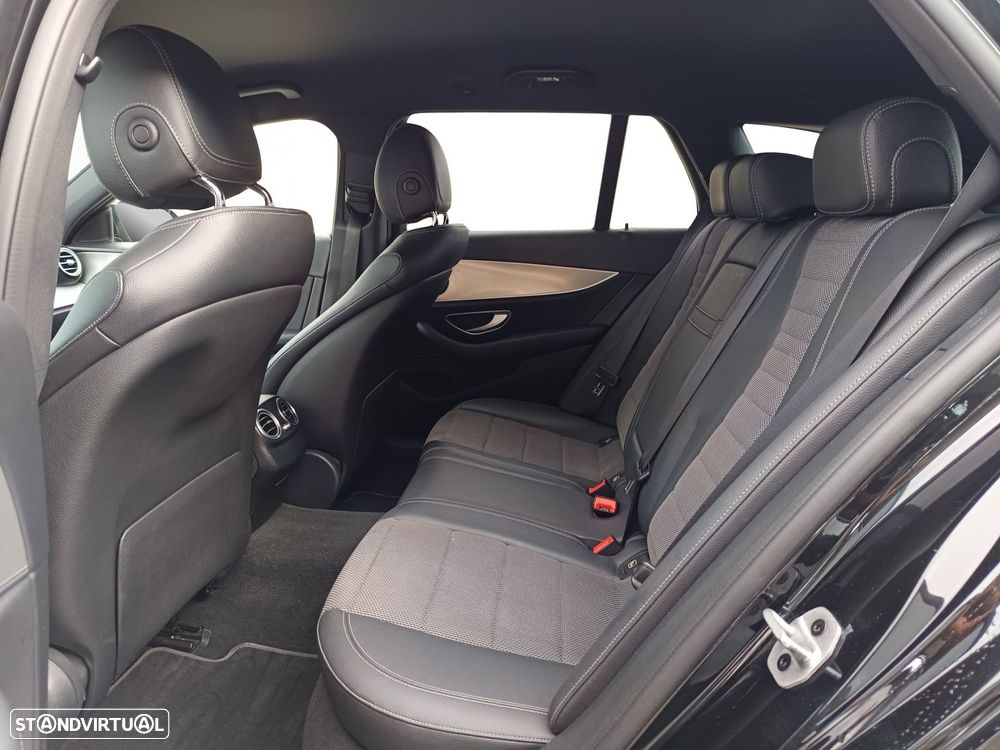 Mercedes-Benz E 300 de Avantgarde - 28
