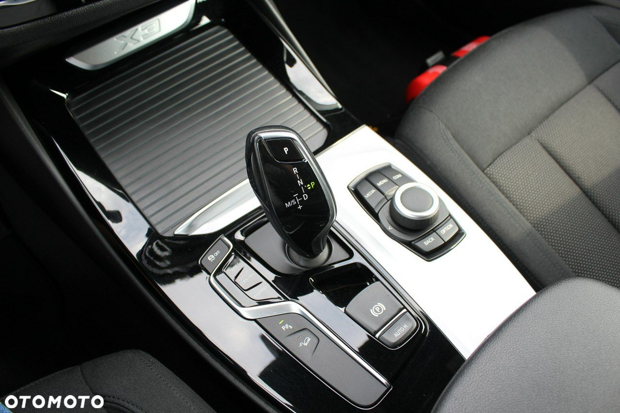 BMW X3 xDrive20d - 20