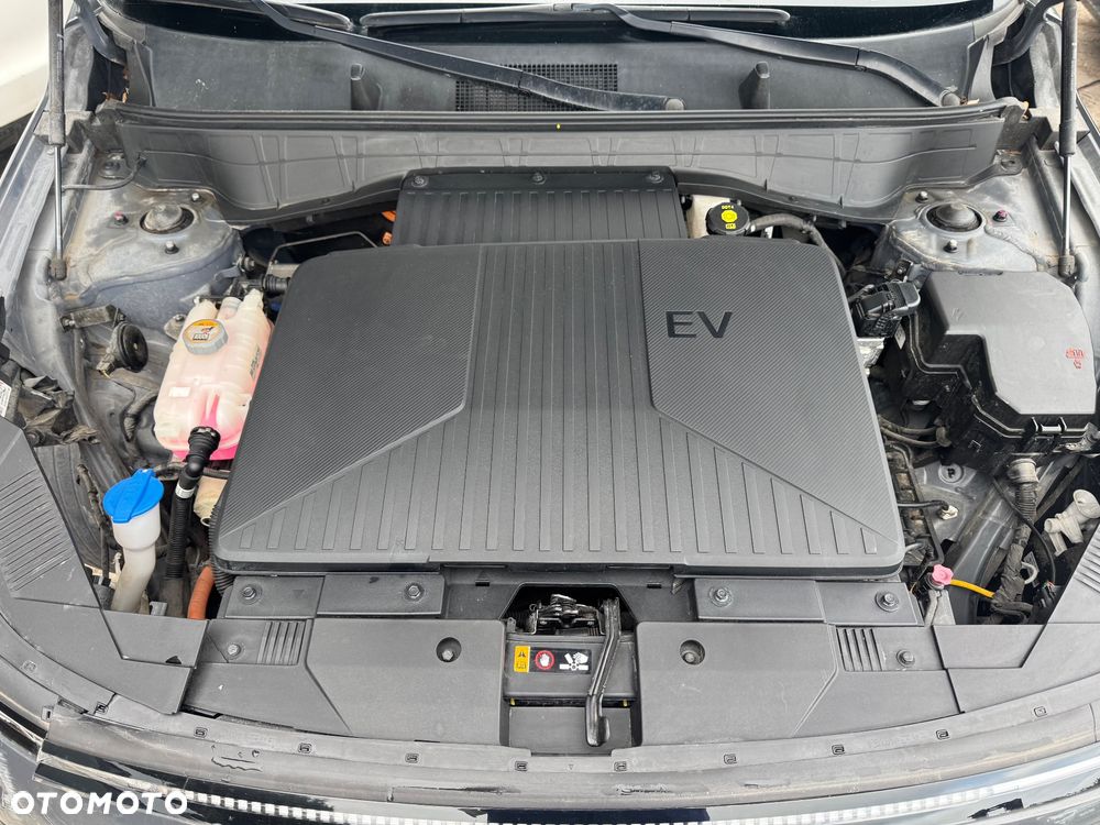 Hyundai Kona - 11