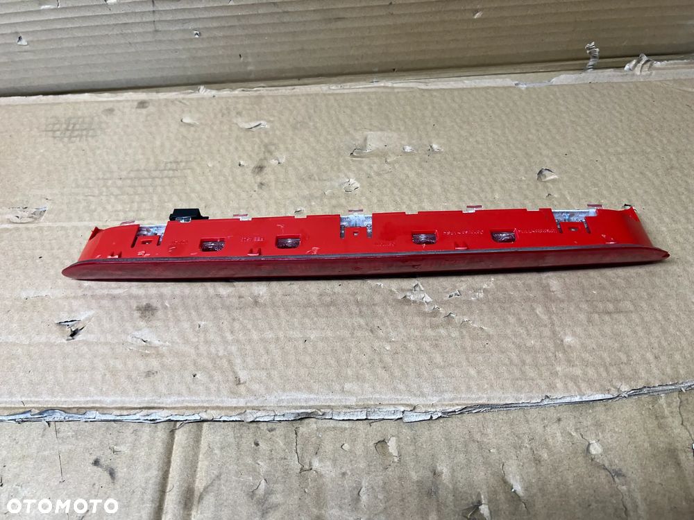 Trzecie światło stop VW Golf VI 6 Kombi 1K6945097A - 2