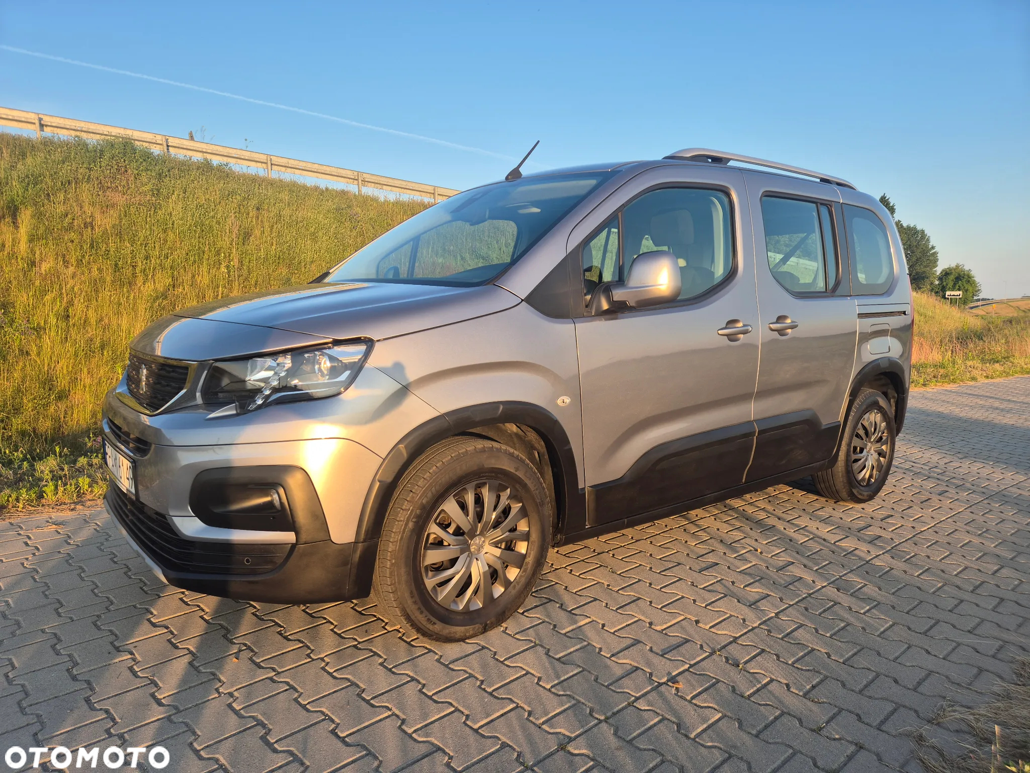 Peugeot Rifter 1.2 PureTech Active Pack S&S - 4