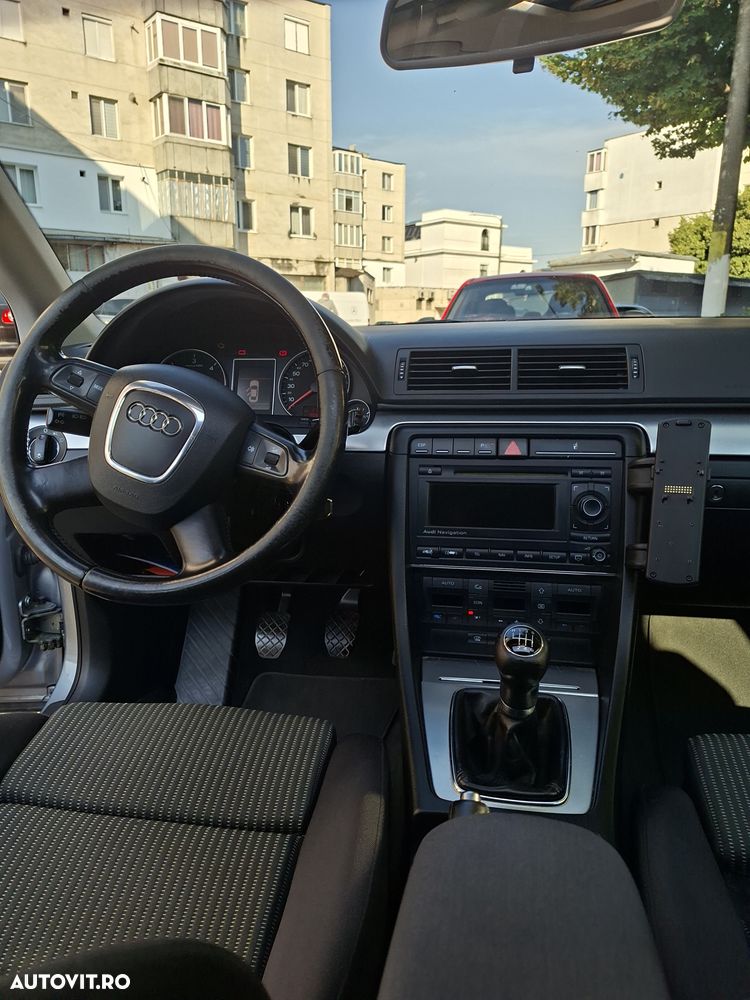 Audi A4 Limuzina 2.0 TDI DPF - 8