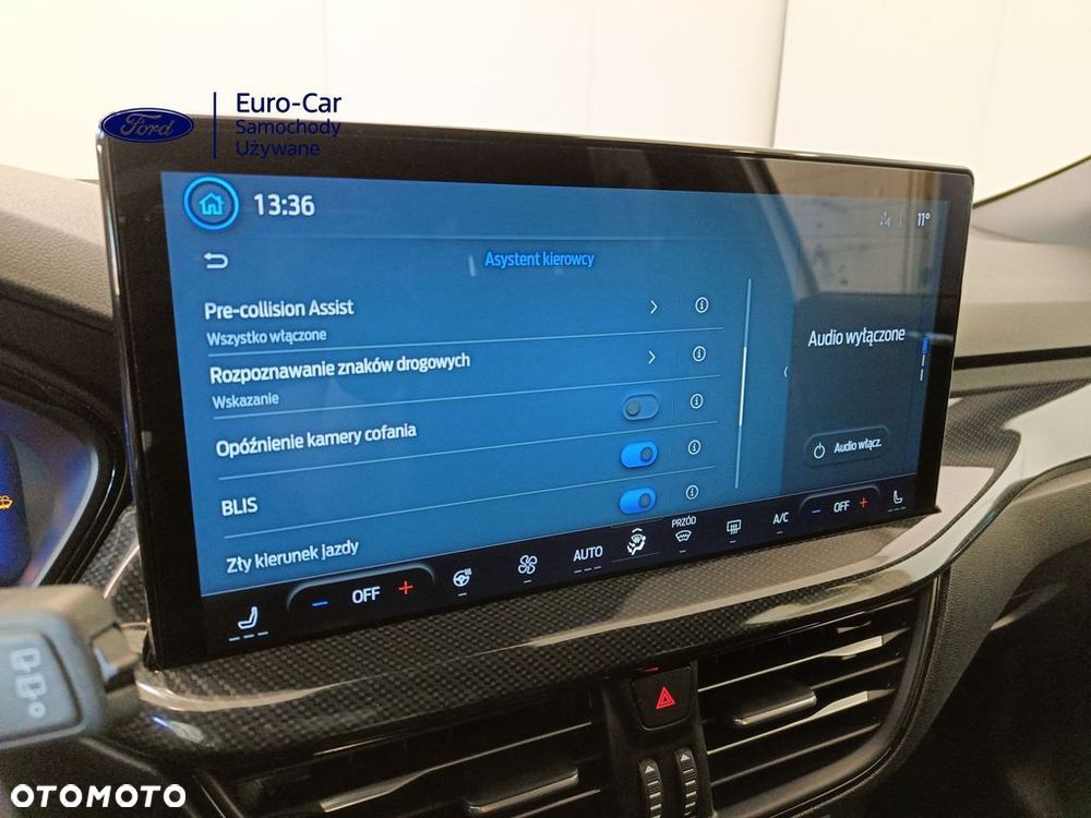 Ford Focus 1.0 EcoBoost mHEV ST-Line X - 29